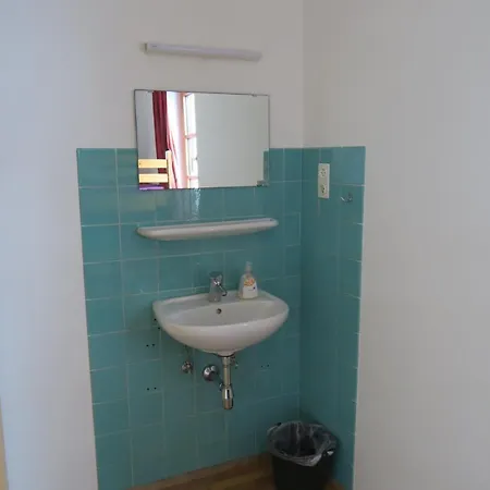 Hostel Snowbunnys Backpackers