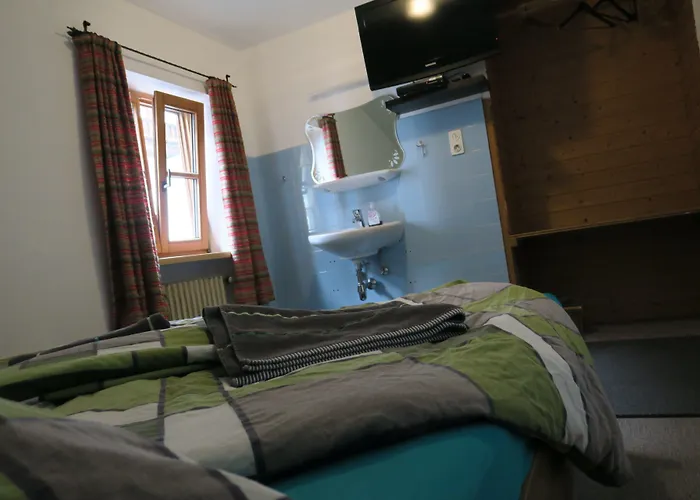 Snowbunnys Backpackers Hostal