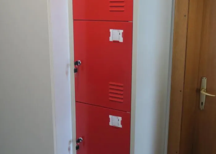 Snowbunnys Backpackers كيتزبوهيل